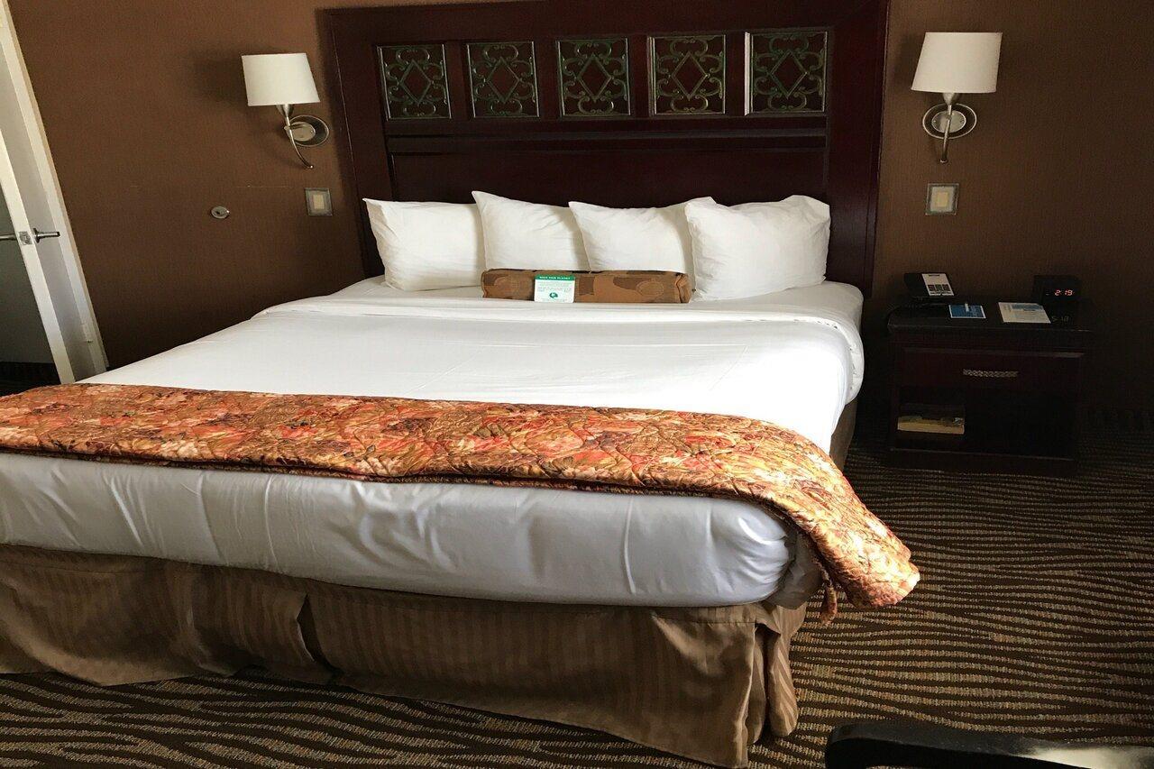 Inn At 50 - Long Beach Convention Center מראה חיצוני תמונה
